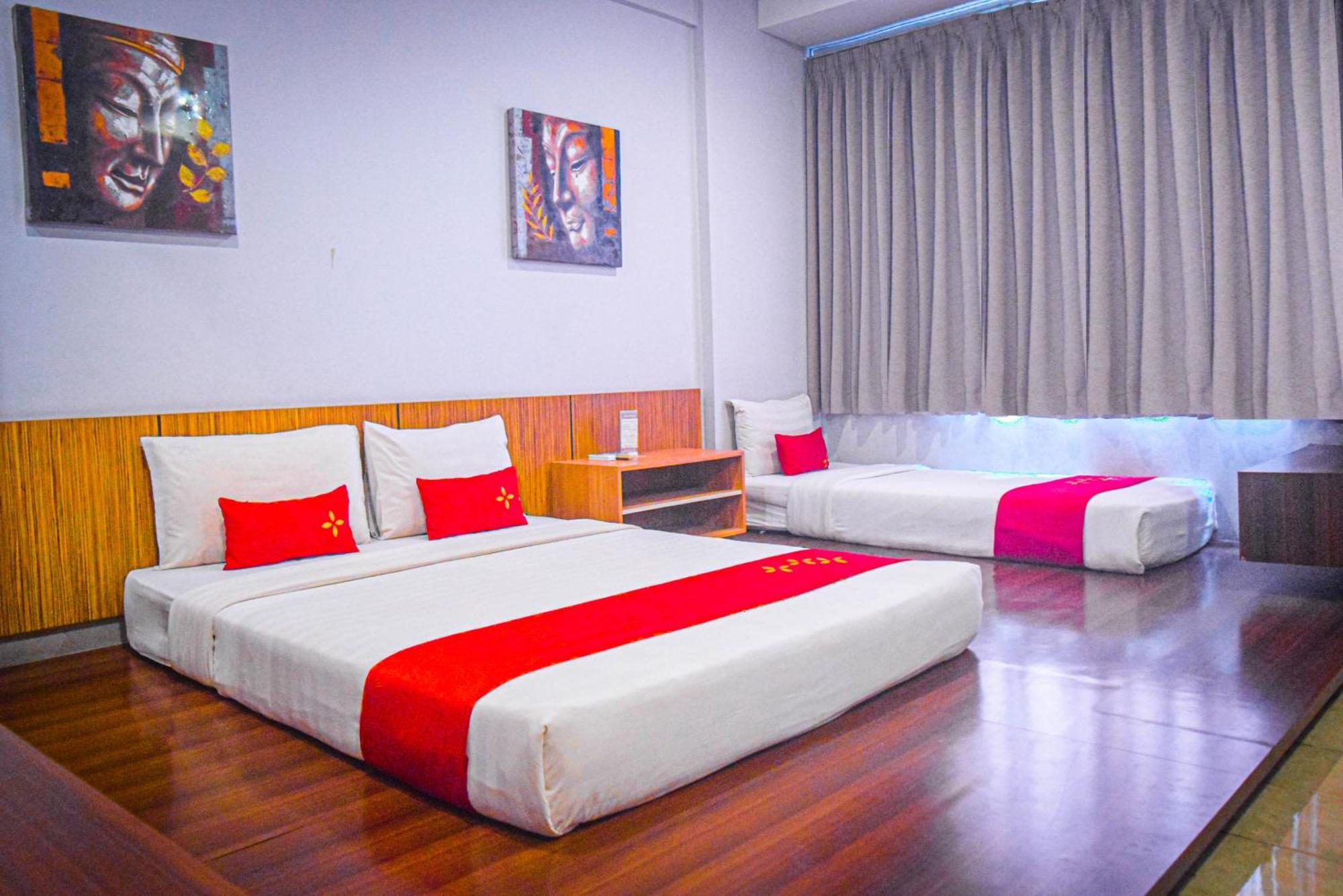Valore Hotel Cimahi Exterior foto